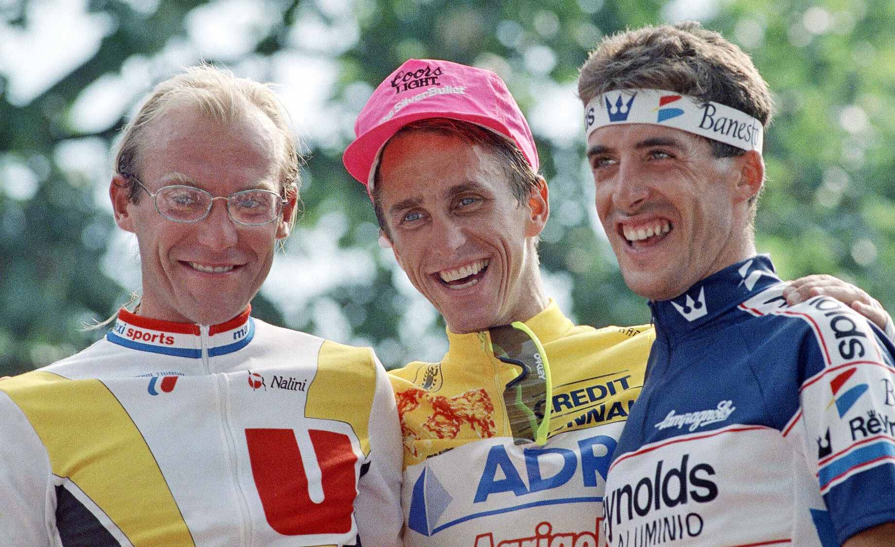 1989: Greg Lemond wins his second Tour de France with closest finish ever